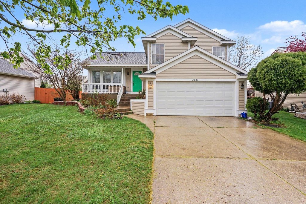 Photo of 3351 Crystal Valley Court, Holland, MI 49424 (MLS # 26019250)