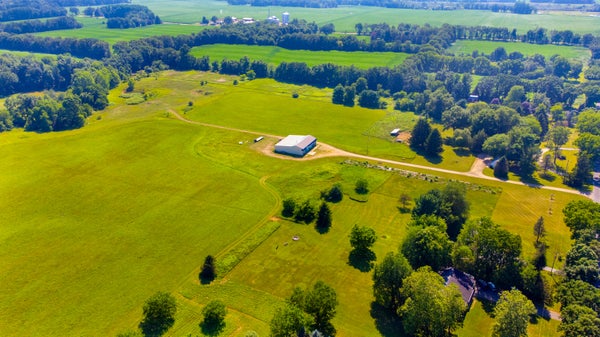 6837 COCHRAN RD, HORTON, MI 49246 - Image 92cc6a10c85a101ea4c4b08babe0b022/825274521