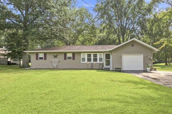 5609 JOHNSON RD, COLOMA, MI 49038 - Image 92d80c6ba61bfb401a89fb449ef28f6b/703134923