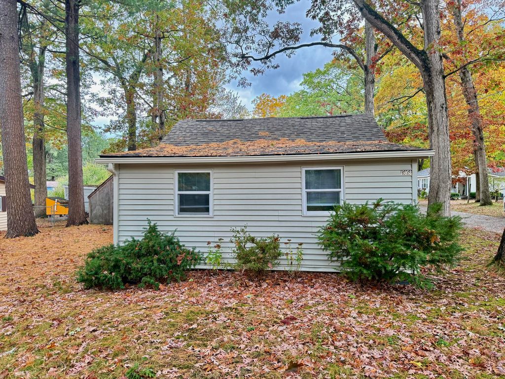 Photo of 15953 152nd Avenue, Spring Lake, MI 49456 (MLS # 25054453)