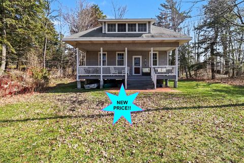 Photo of 6461 S Shields Road, Pentwater, MI 49449 (MLS # 26015719)