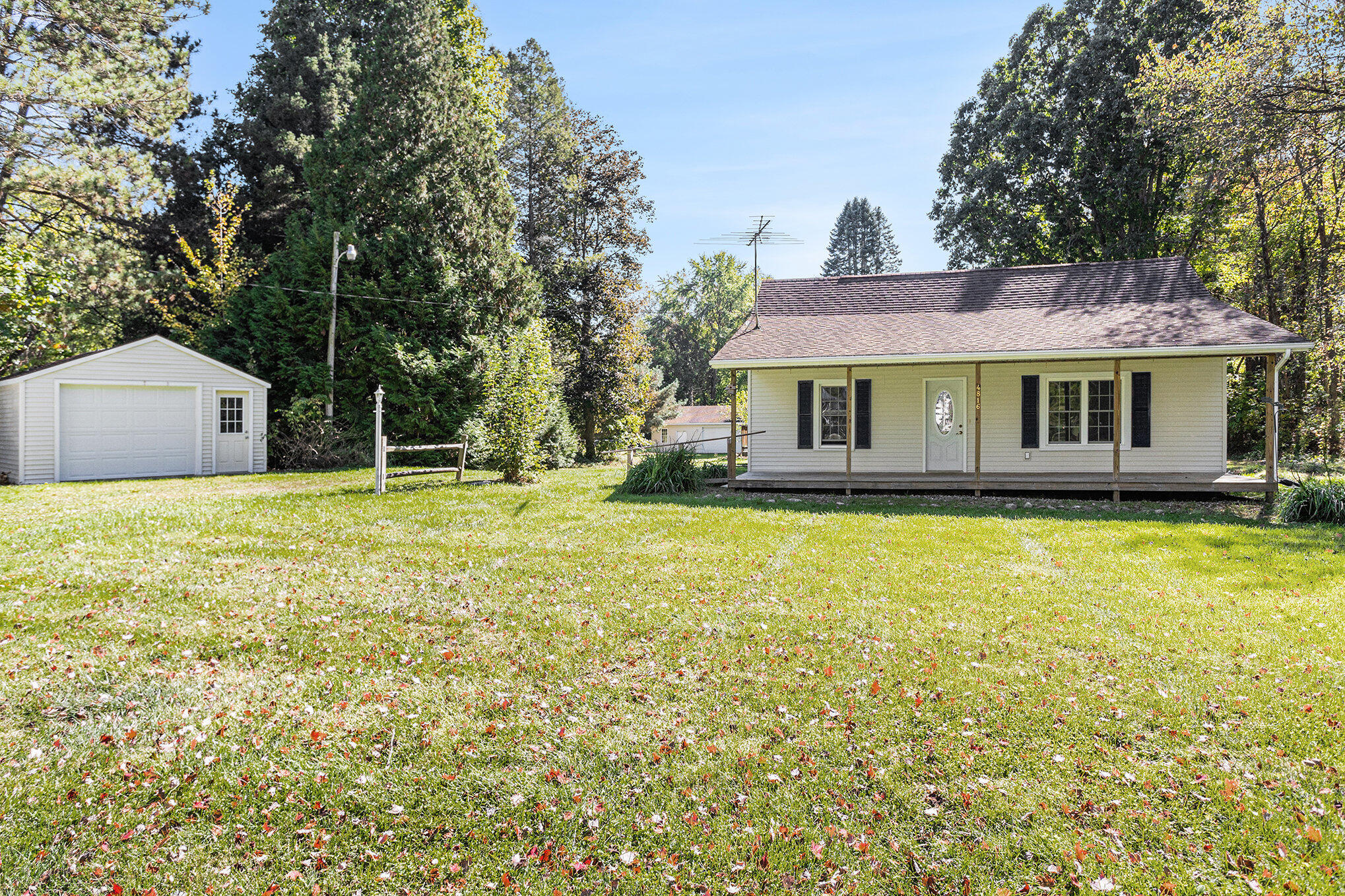 Battle Creek, Michigan 49015, United States, 3 Bedrooms Bedrooms, ,1 BathroomBathrooms,Residential,Active,225862