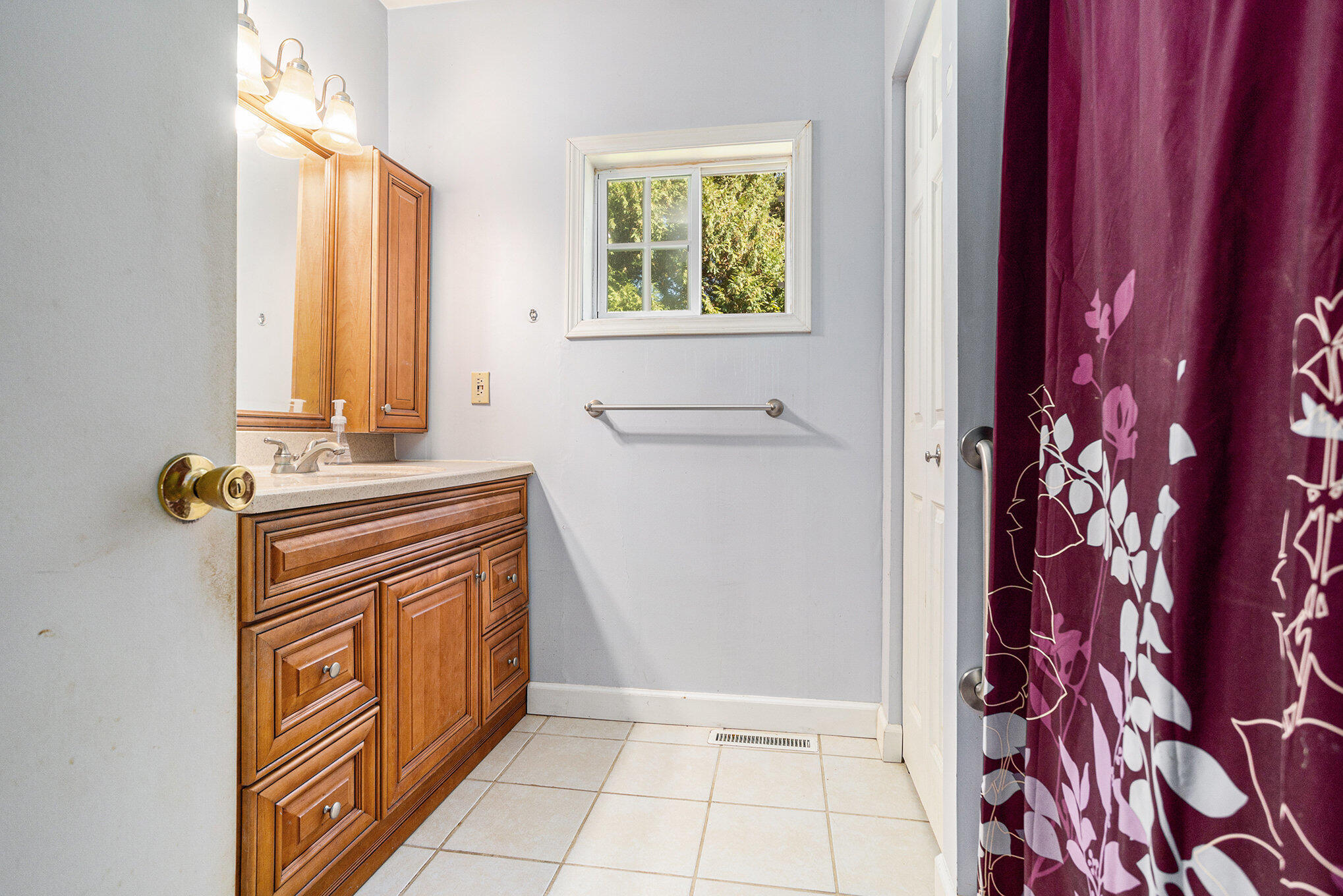 Battle Creek, Michigan 49015, United States, 3 Bedrooms Bedrooms, ,1 BathroomBathrooms,Residential,Active,225862