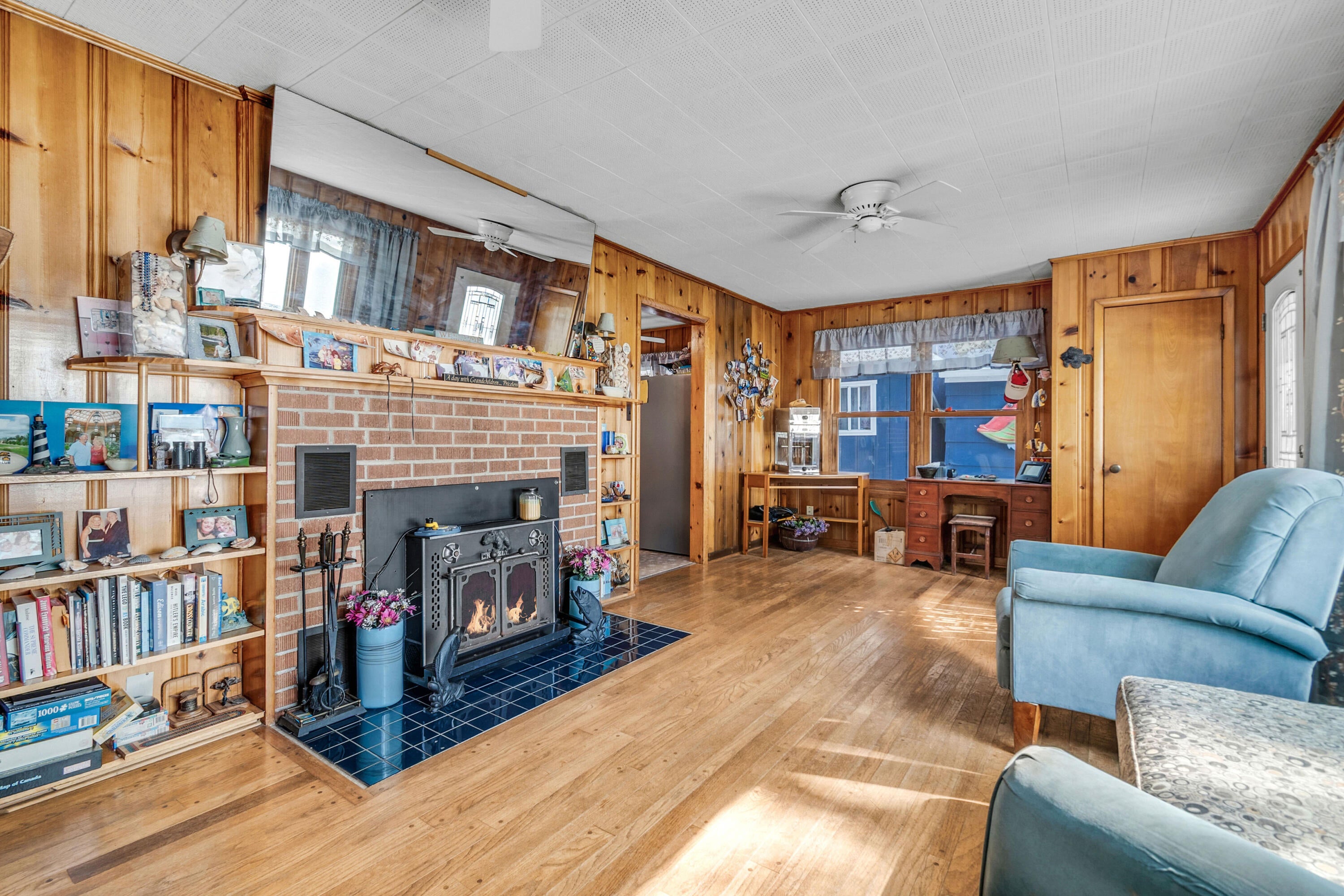 Listing 11