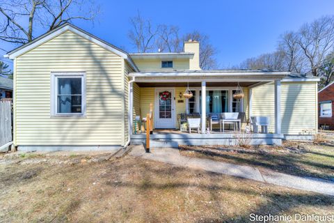 Photo of 1140 W Giles Road, Muskegon, MI 49445 (MLS # 26012749)
