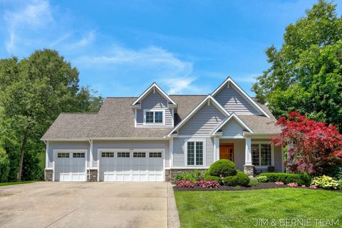 Single Family Residence in Saugatuck MI 3390 Gaslight Lane.jpg