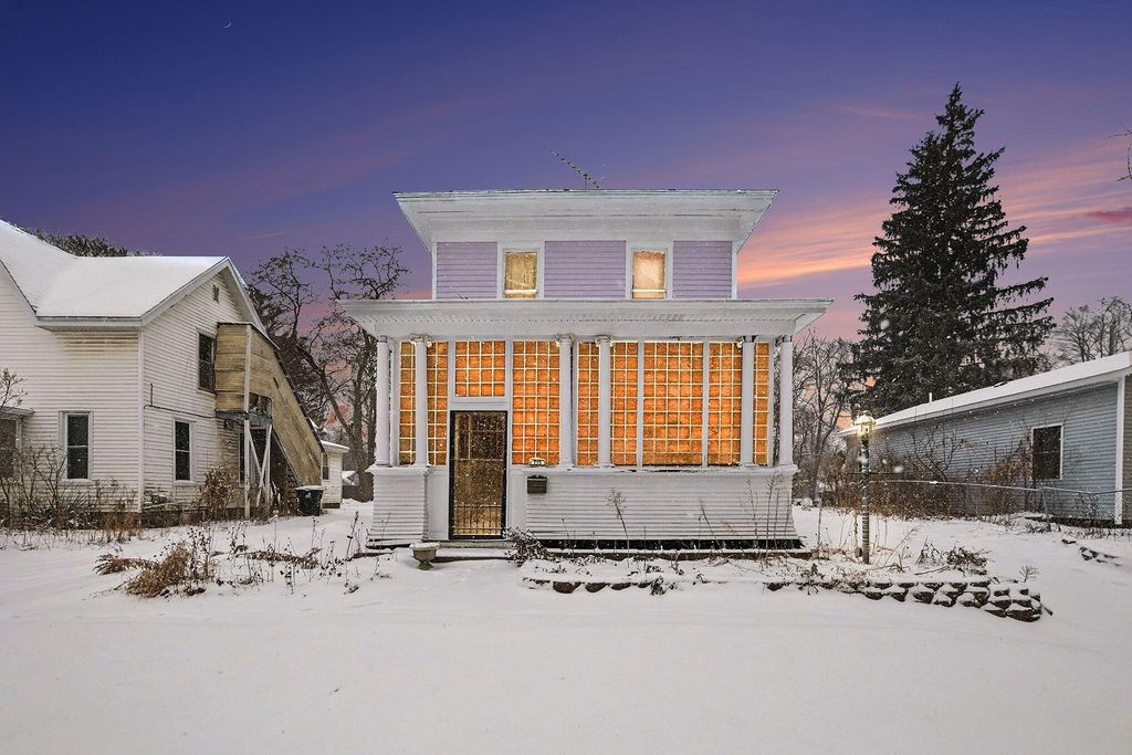 Photo of 115 N Webster Street, Greenville, MI 48838 (MLS # 26002729)