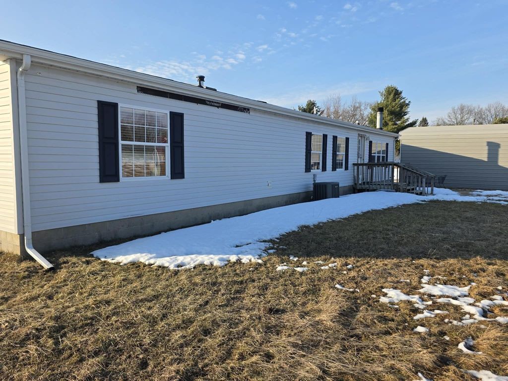 Photo of 5450 Pear Avenue, Newaygo, MI 49337 (MLS # 26005661)