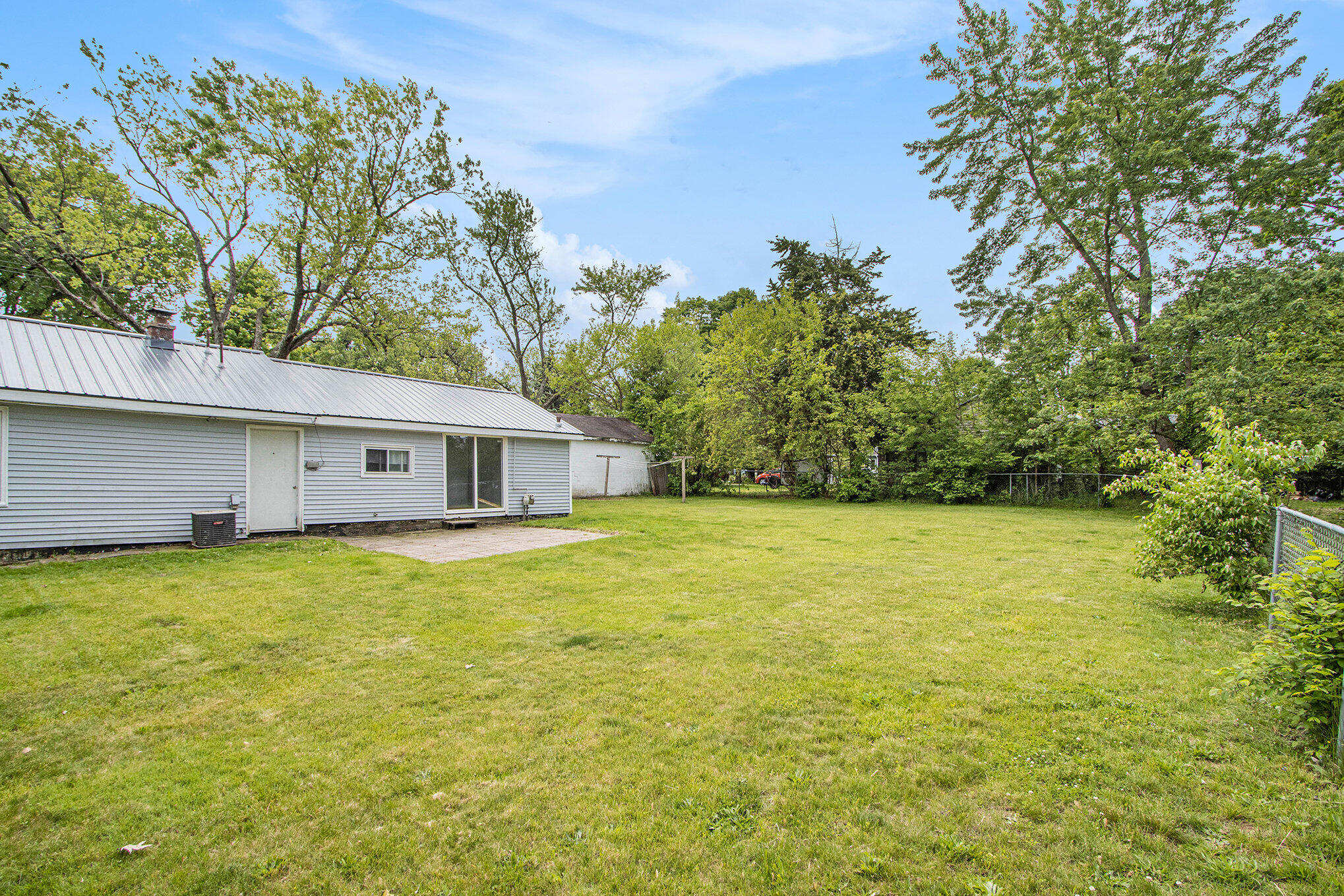 Kalamazoo, Michigan 49008, United States, 3 Bedrooms Bedrooms, ,1 BathroomBathrooms,Residential,Active,169283