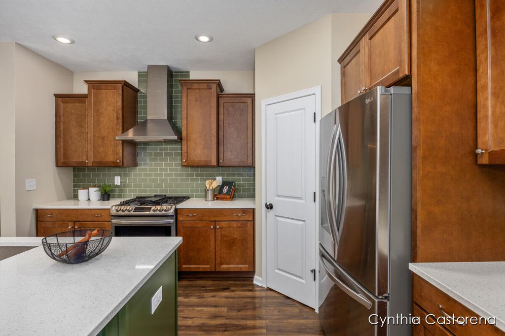 Photo of 12959 Wildview Drive, Grand Haven, MI 49417 (MLS # 25047998)