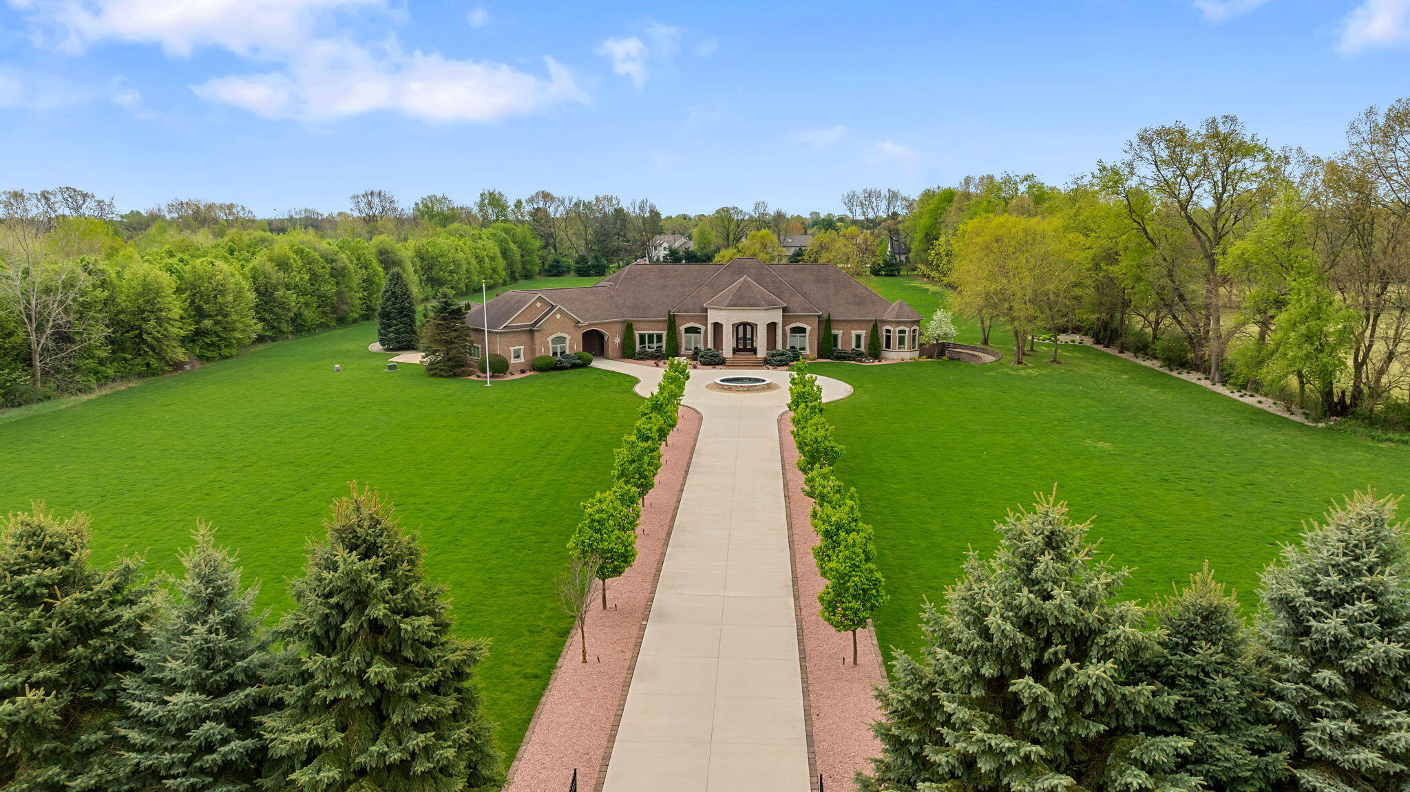 30217 Stratford Court