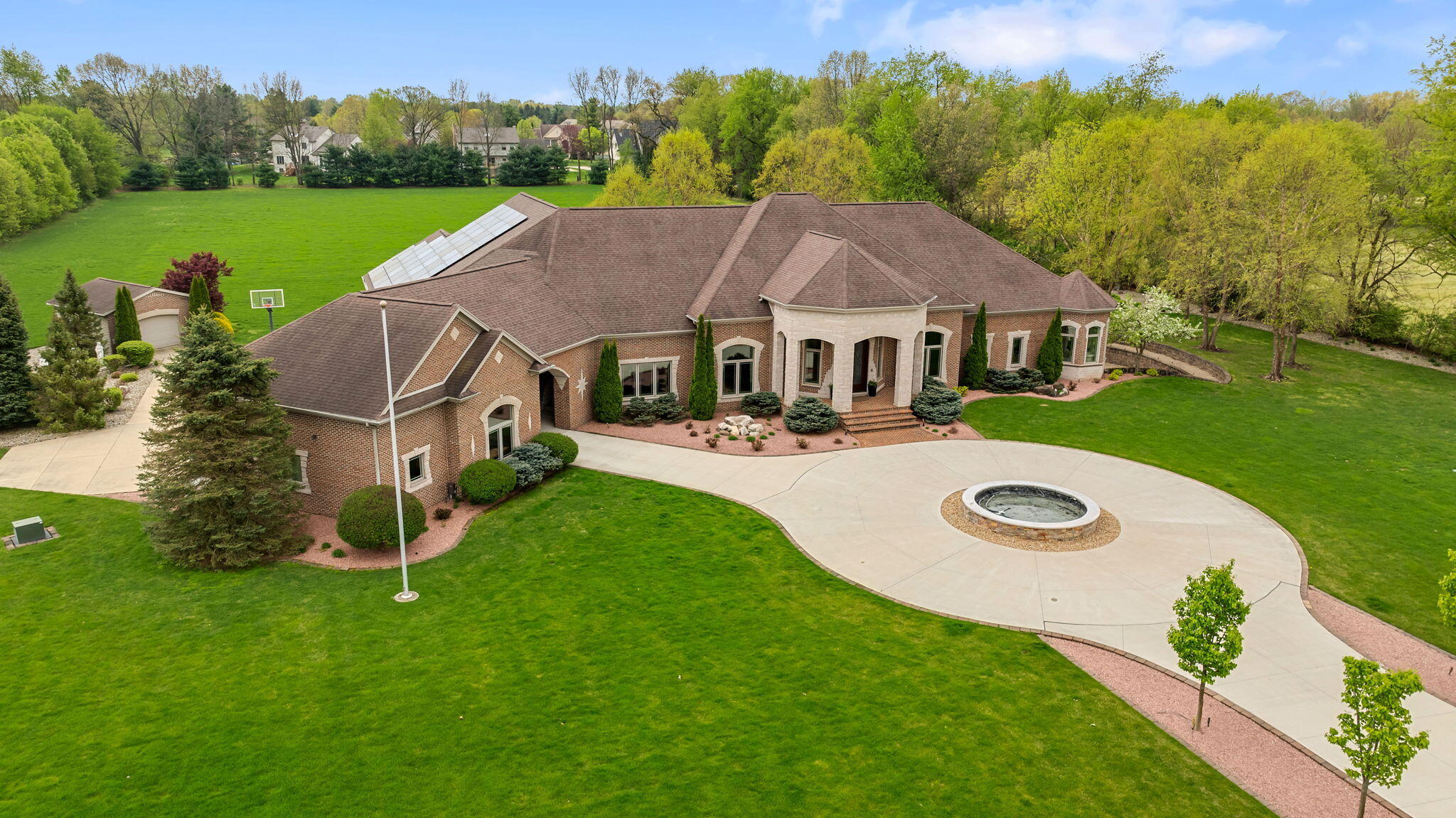 30217 Stratford Court