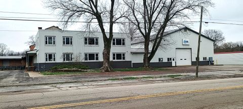 Photo of 320 Park Street, Coloma, MI 49038 (MLS # 26013495)