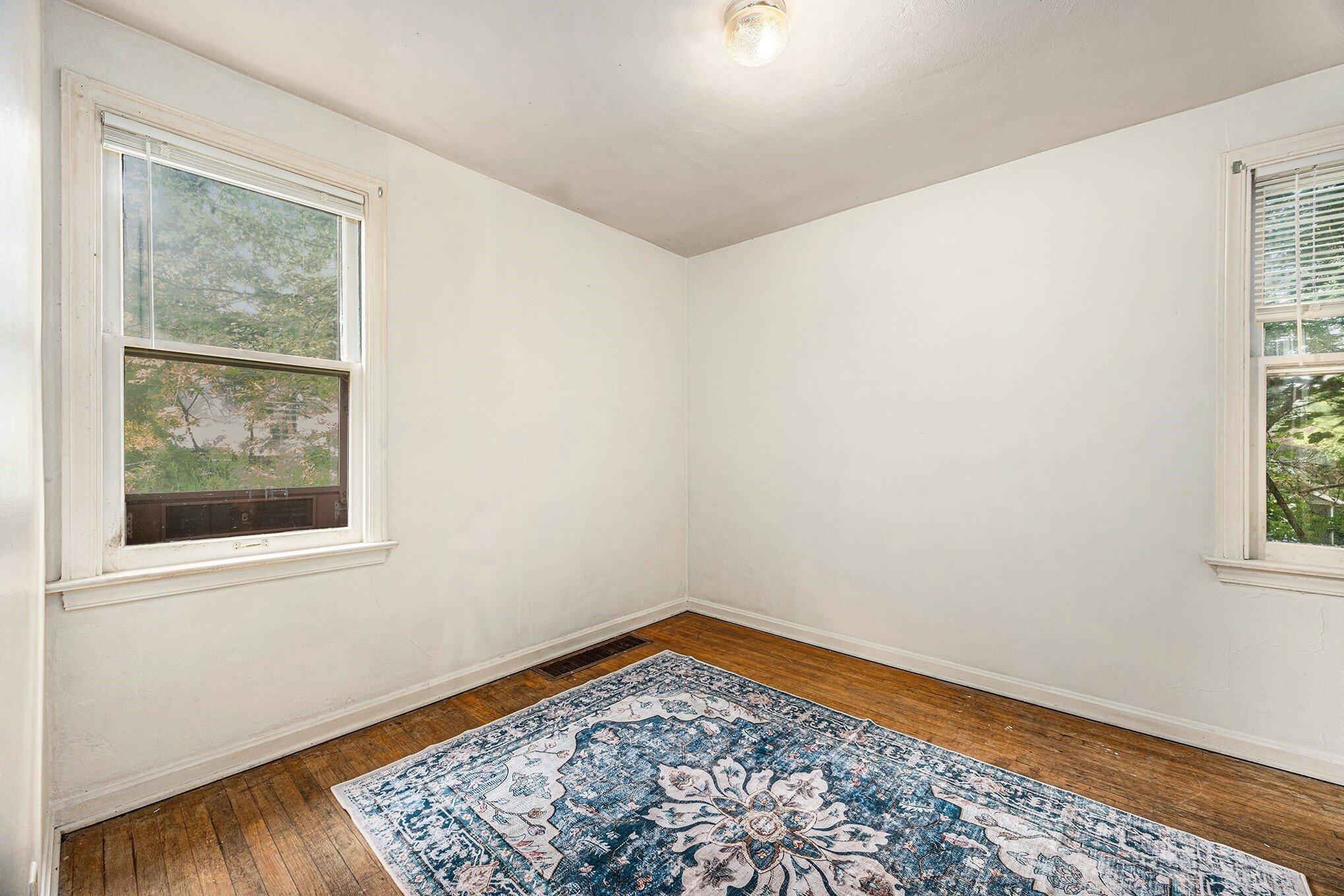 Kalamazoo, Michigan 49048, United States, 2 Bedrooms Bedrooms, ,1 BathroomBathrooms,Residential,Active,187226