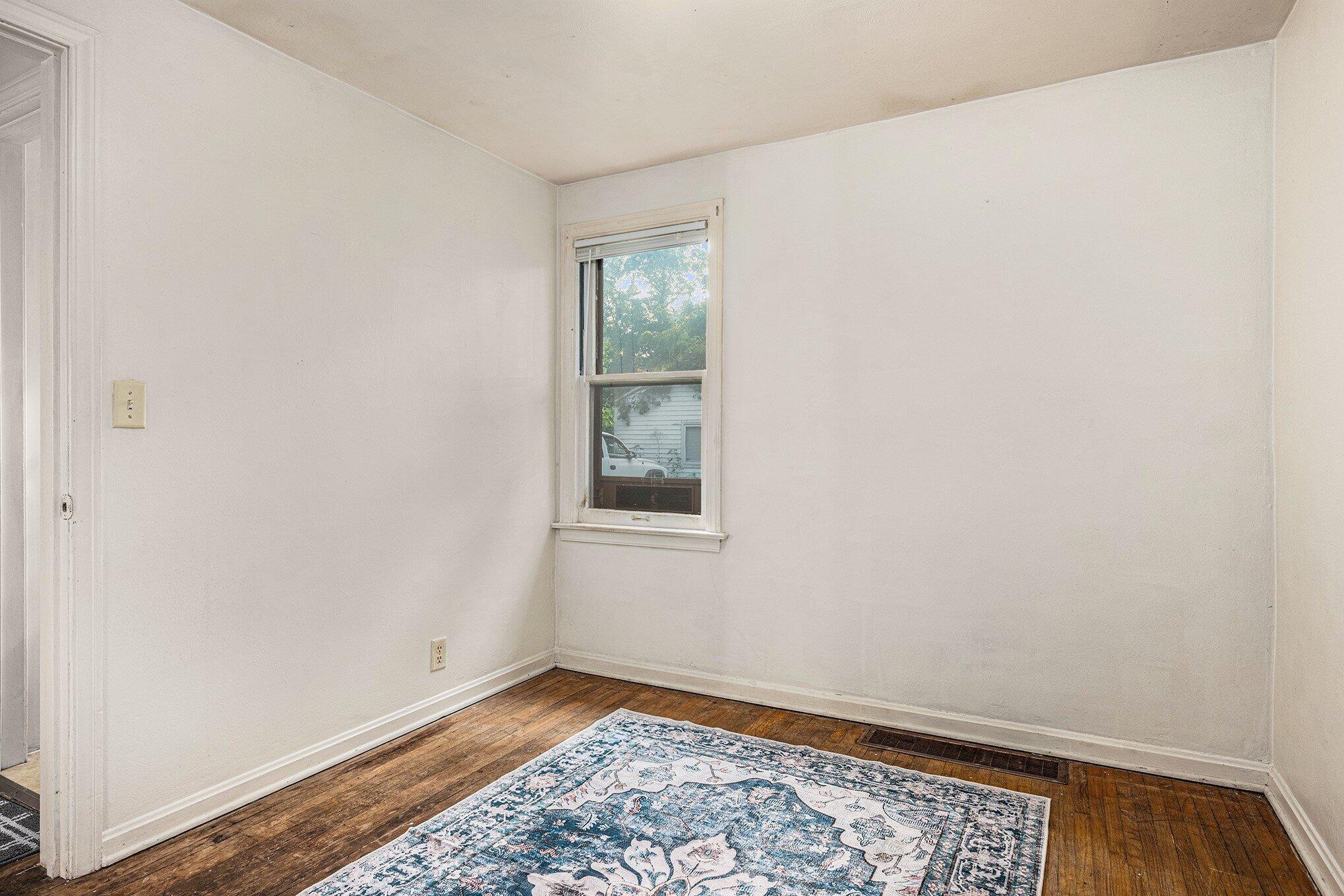 Kalamazoo, Michigan 49048, United States, 2 Bedrooms Bedrooms, ,1 BathroomBathrooms,Residential,Active,187226