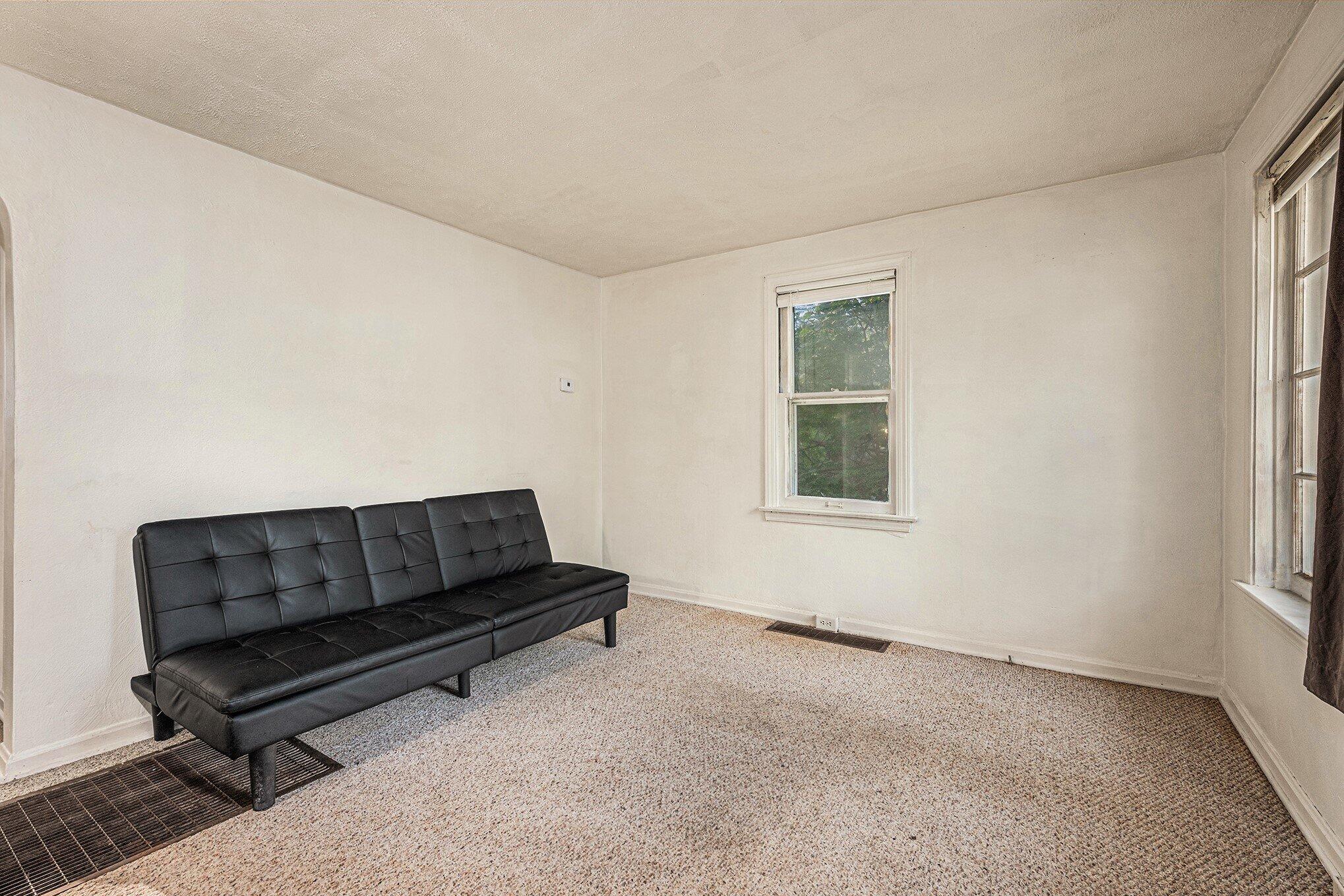 Kalamazoo, Michigan 49048, United States, 2 Bedrooms Bedrooms, ,1 BathroomBathrooms,Residential,Active,187226