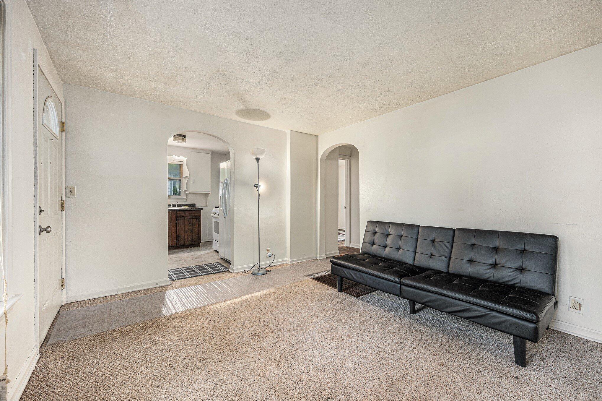 Kalamazoo, Michigan 49048, United States, 2 Bedrooms Bedrooms, ,1 BathroomBathrooms,Residential,Active,187226