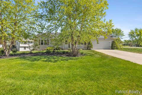 Photo of 1330 Monte Carlo Drive, Jenison, MI 49428 (MLS # 26021779)