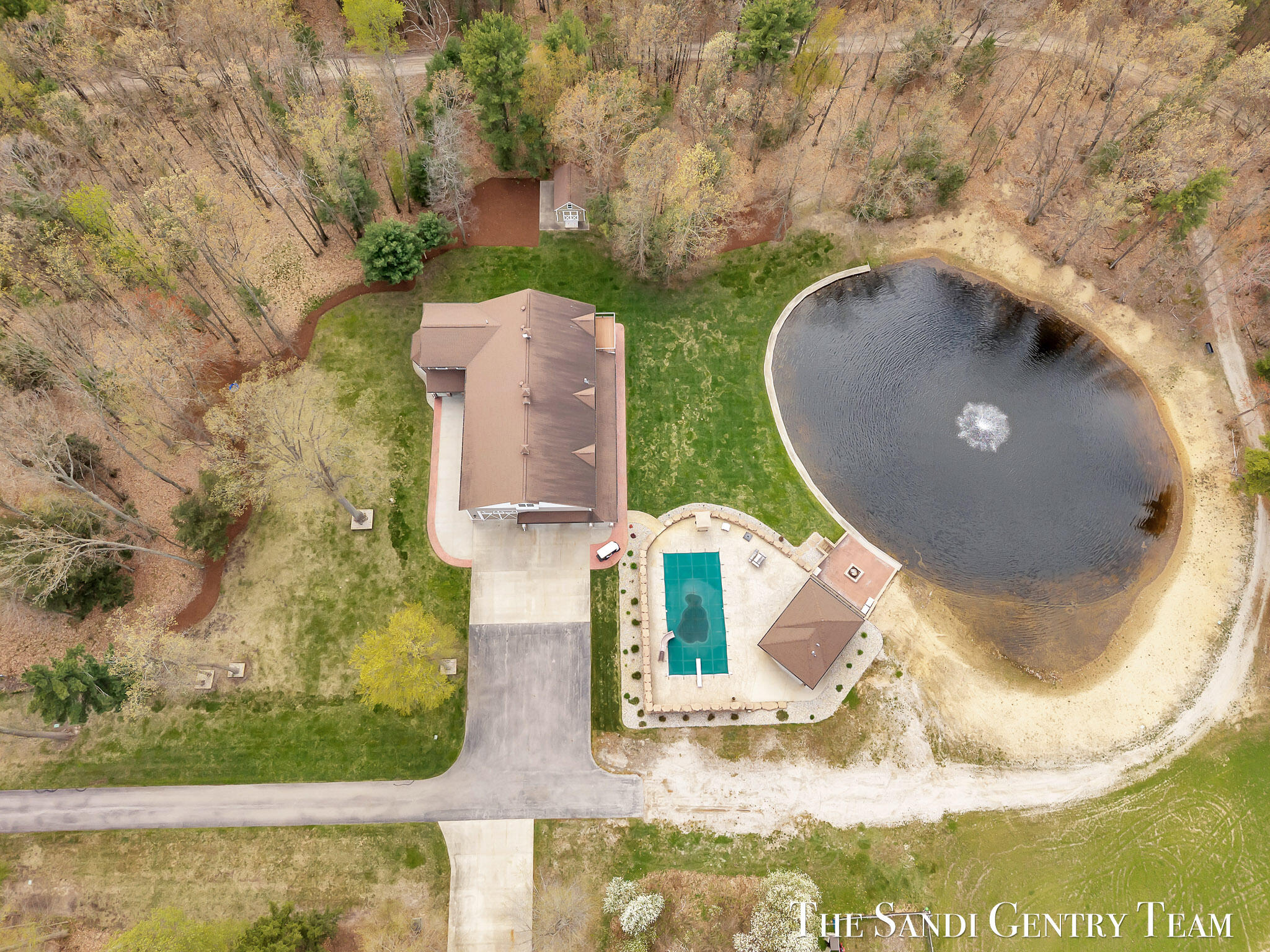 Grand Haven, Michigan, 49417, United States, 4 Bedrooms Bedrooms, ,3 BathroomsBathrooms,Residential,Active,2042700