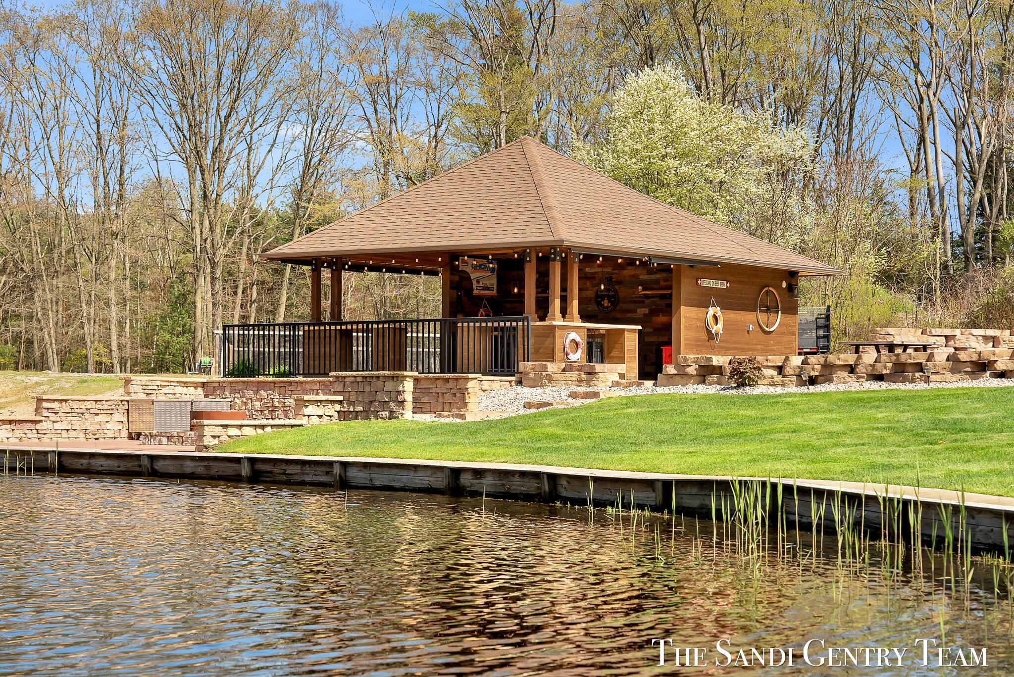 Grand Haven, Michigan, 49417, United States, 4 Bedrooms Bedrooms, ,3 BathroomsBathrooms,Residential,Active,2042700