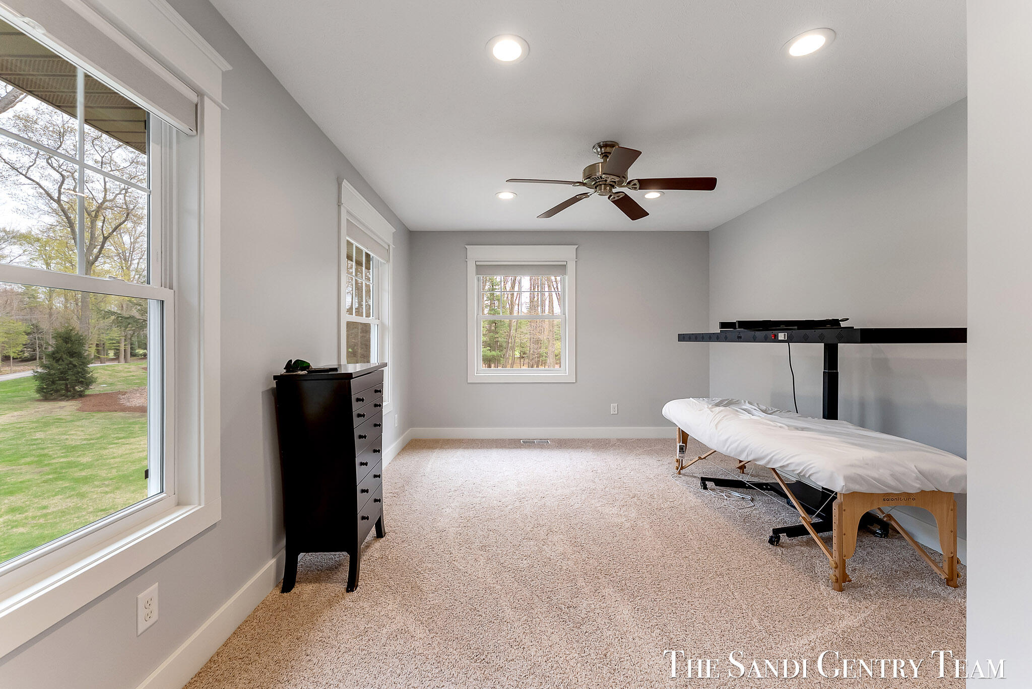 Grand Haven, Michigan, 49417, United States, 4 Bedrooms Bedrooms, ,3 BathroomsBathrooms,Residential,Active,2042700