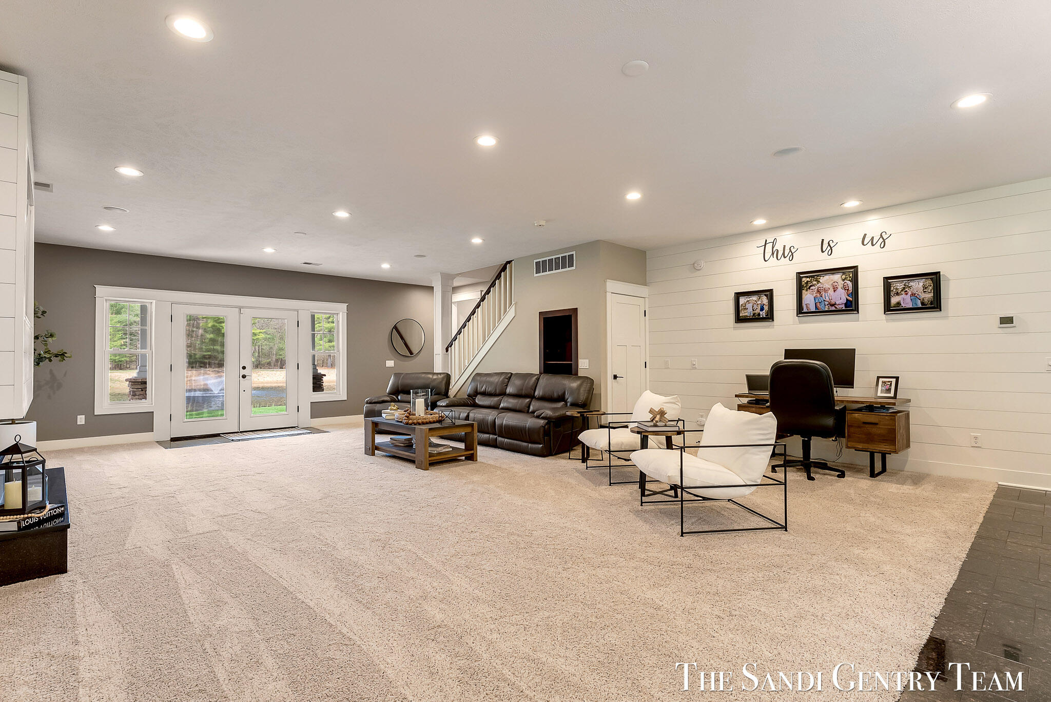 Grand Haven, Michigan, 49417, United States, 4 Bedrooms Bedrooms, ,3 BathroomsBathrooms,Residential,Active,2042700