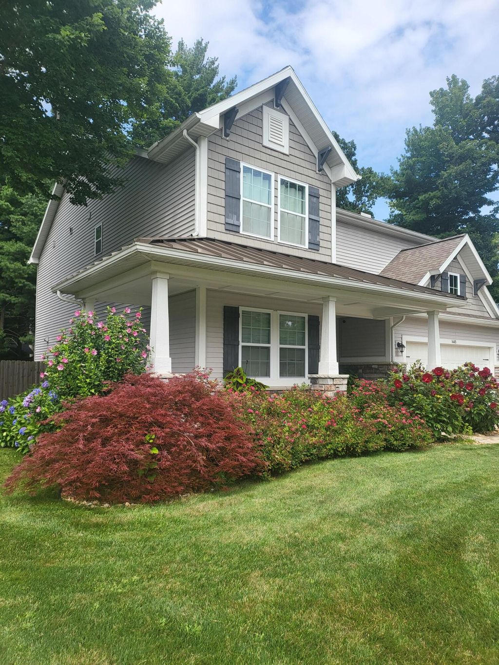 Photo of 14415 Manor Road, Grand Haven, MI 49417 (MLS # 25029204)