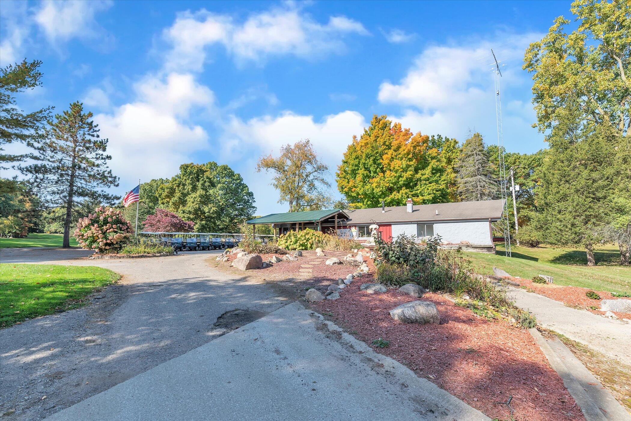5751 Brooklyn Road