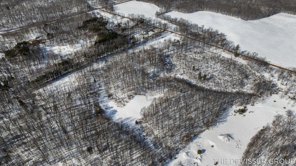 Photo of B Rolling Ridge Avenue, Allegan, MI 49010 (MLS # 26005986)