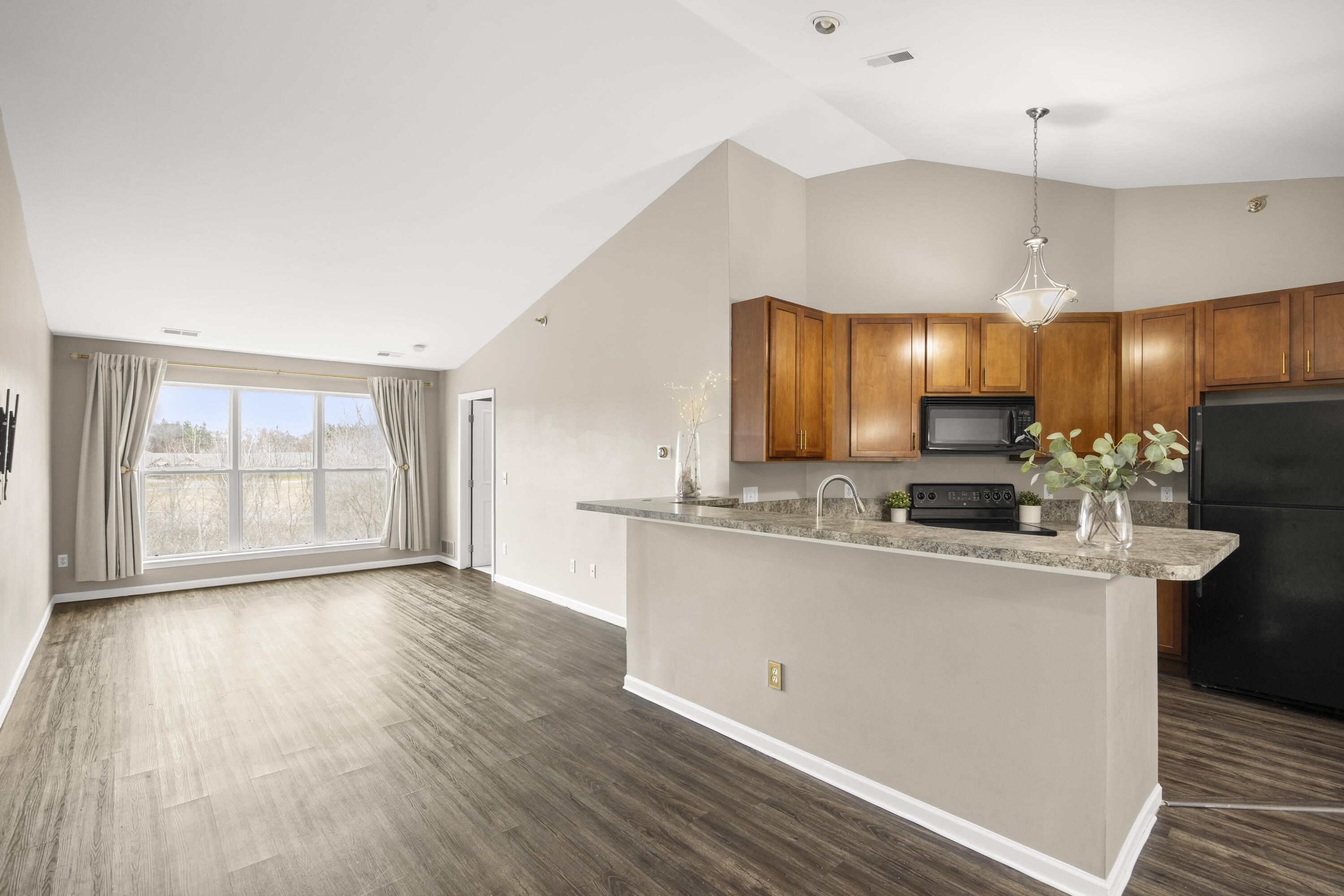 3208 Paradise Trail