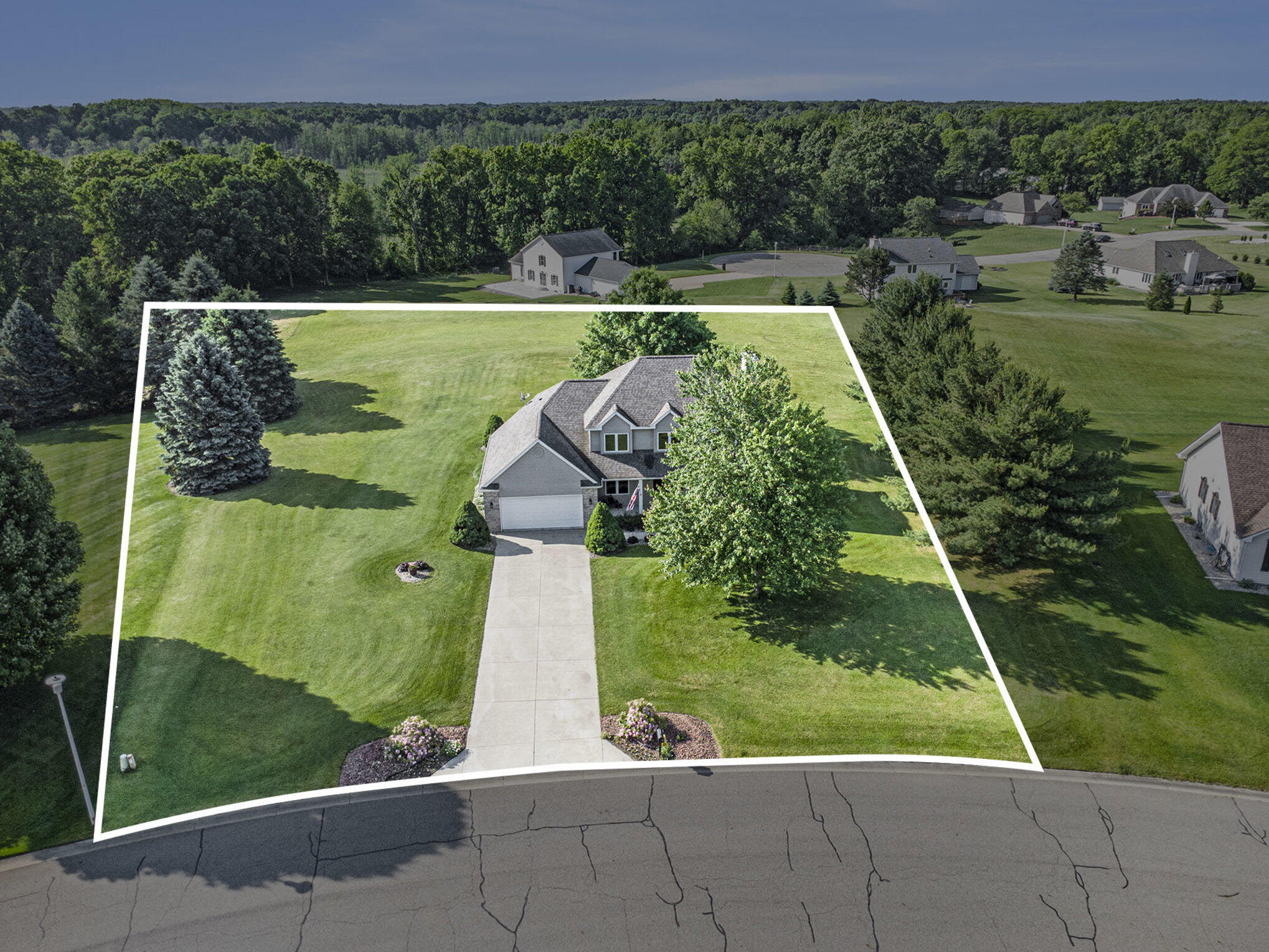 Battle Creek, Michigan 49014, United States, 4 Bedrooms Bedrooms, ,3 BathroomsBathrooms,Residential,Pending,148935