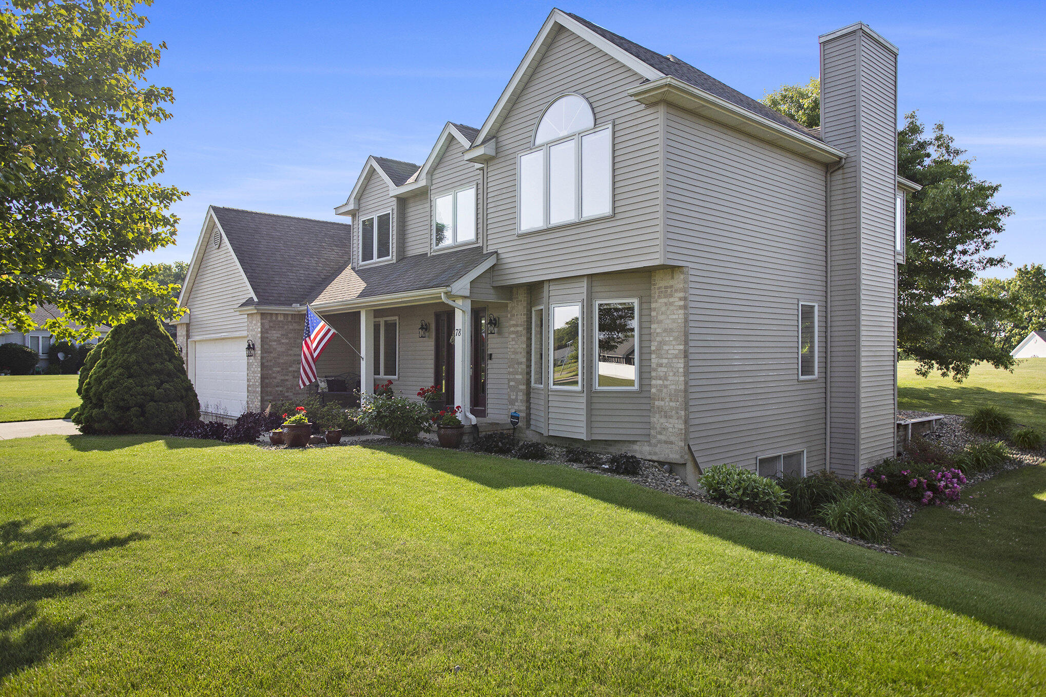 Battle Creek, Michigan 49014, United States, 4 Bedrooms Bedrooms, ,3 BathroomsBathrooms,Residential,Pending,148935