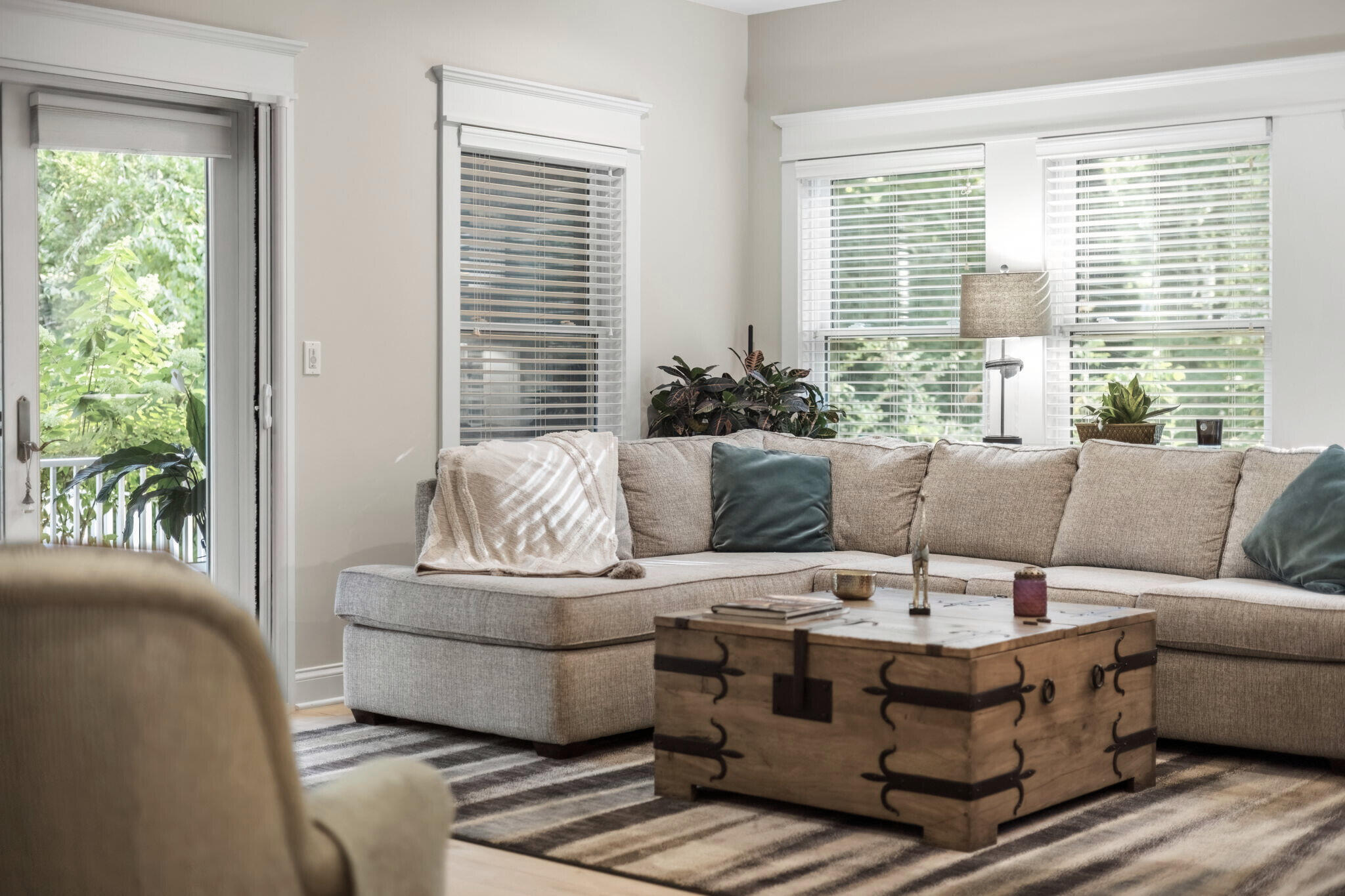 10252 Town Line Avenue