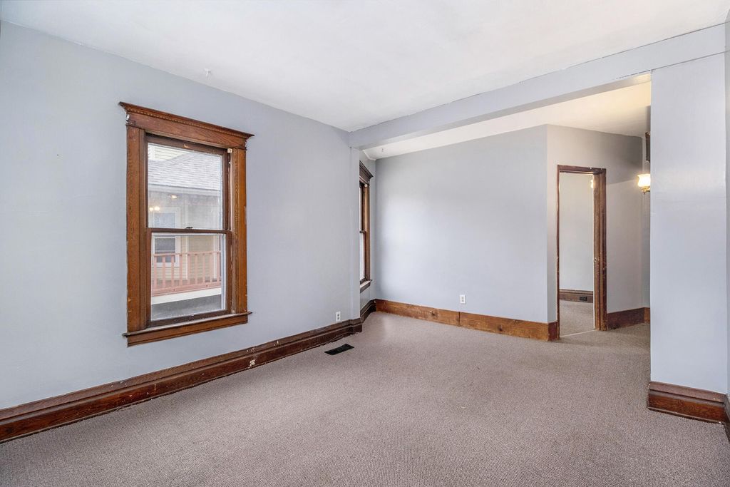 Photo of 712 W Vine Street, Kalamazoo, MI 49008 (MLS # 26005767)