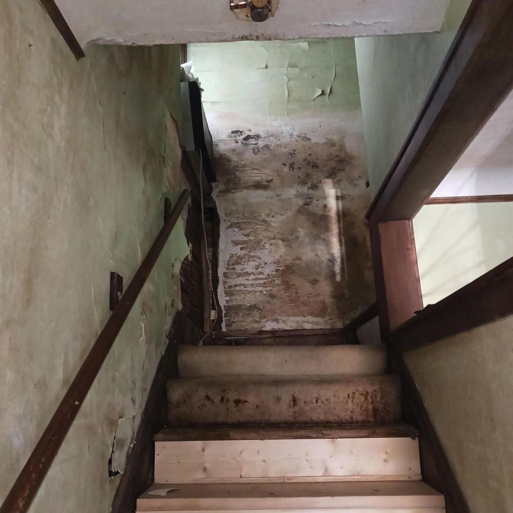 Photo of 2701 W Philadelphia Street, Detroit, MI 48206 (MLS # 26005136)