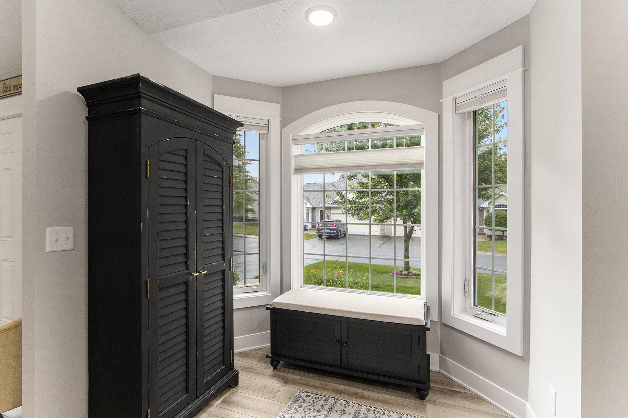 Kalamazoo, Michigan 49009, United States, 4 Bedrooms Bedrooms, ,3 BathroomsBathrooms,Residential,Active,164655