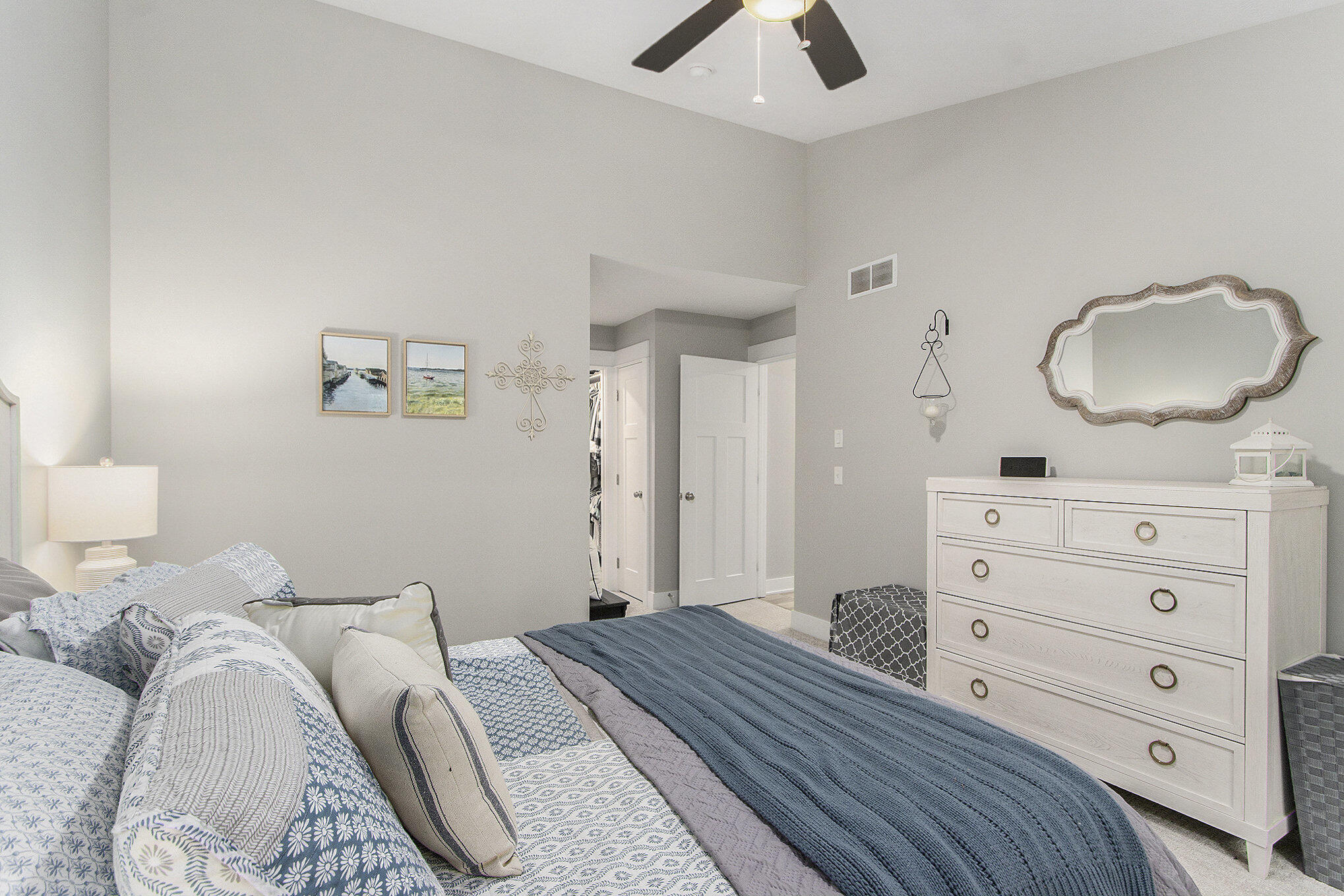 Kalamazoo, Michigan 49009, United States, 4 Bedrooms Bedrooms, ,3 BathroomsBathrooms,Residential,Active,164655