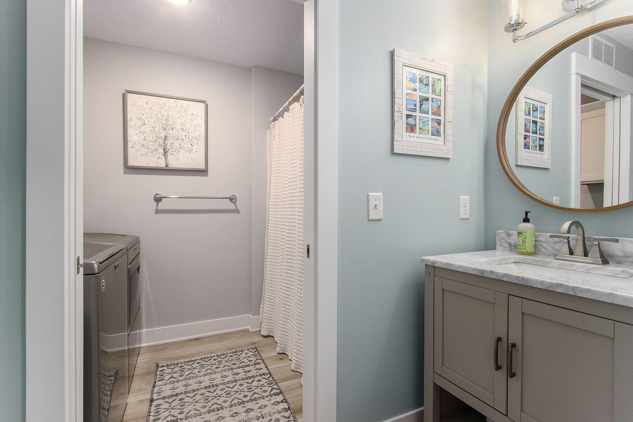 Kalamazoo, Michigan 49009, United States, 4 Bedrooms Bedrooms, ,3 BathroomsBathrooms,Residential,Active,164655