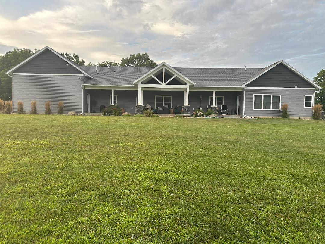 1518 M Drive S