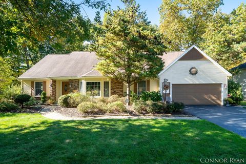 Photo of 3076 Riverwoods Drive NE, Rockford, MI 49341 (MLS # 26017576)