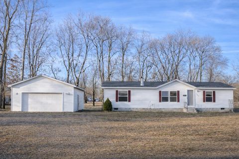 Photo of 141 N Mason Avenue N, Battle Creek, MI 49037 (MLS # 26009309)