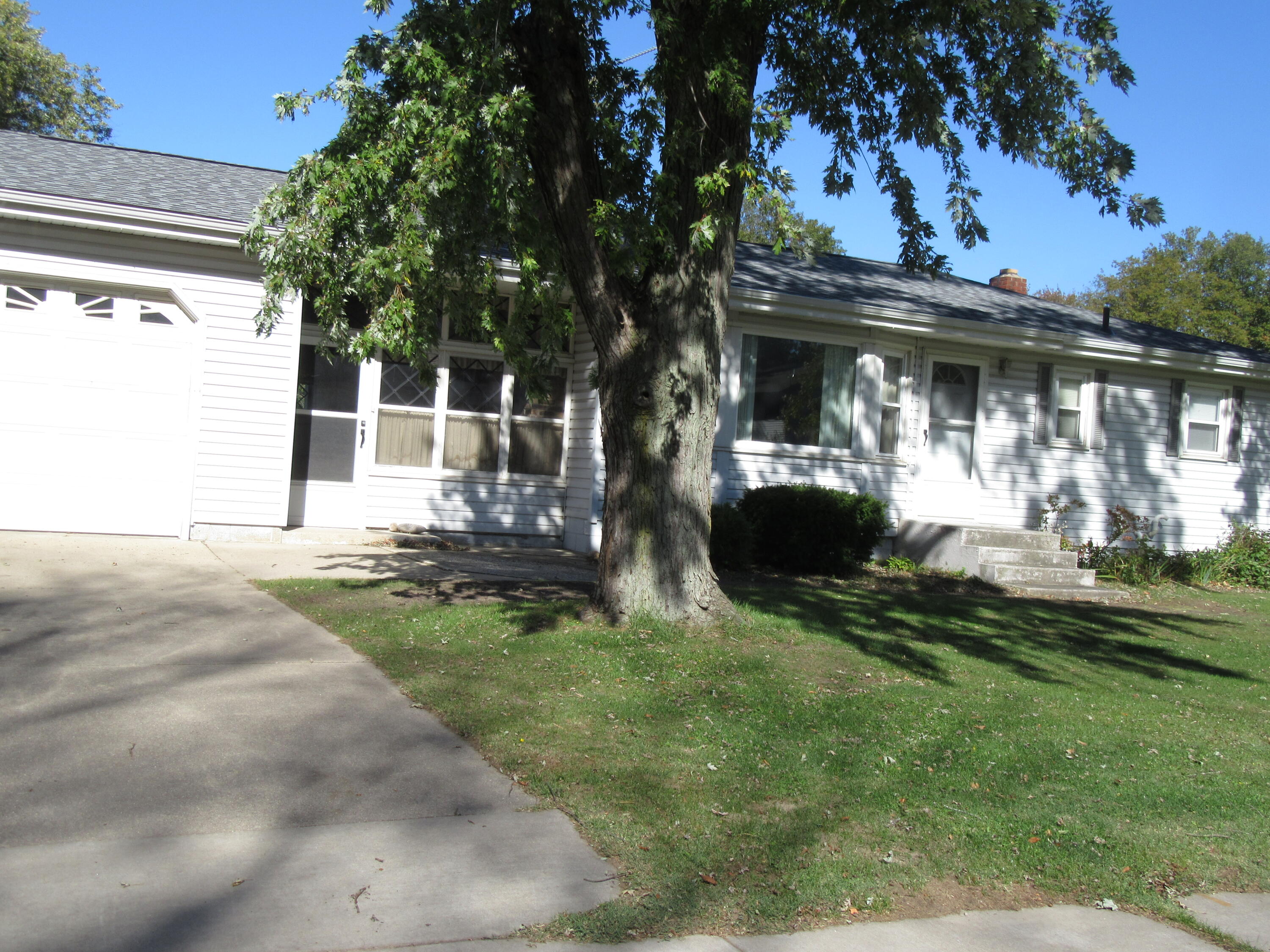 4527 Donna Drive