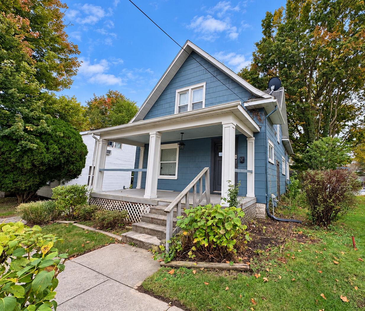 105 W 3rd Street