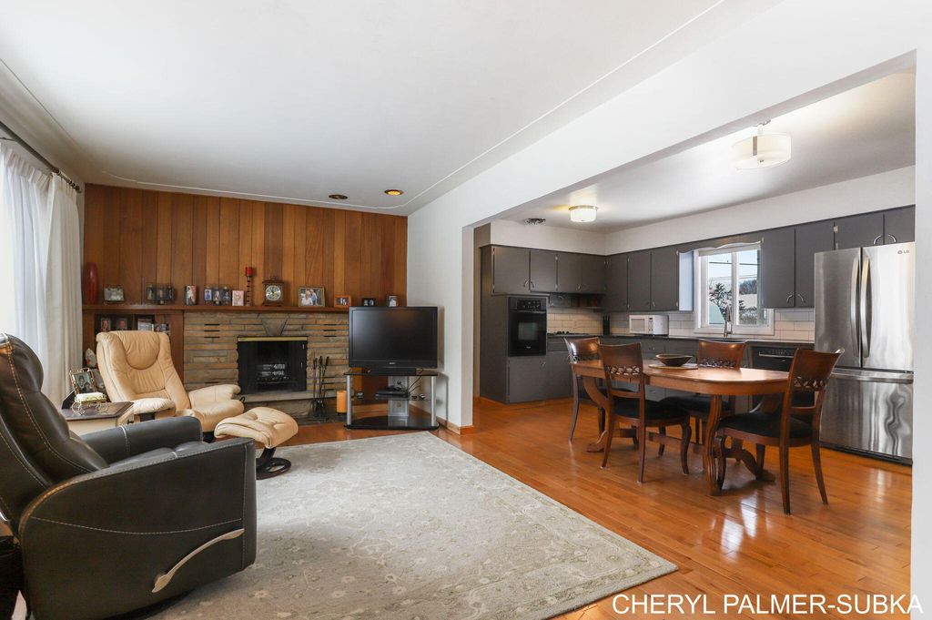 Photo of 3827 Michael Street, Muskegon, MI 49444 (MLS # 25062052)