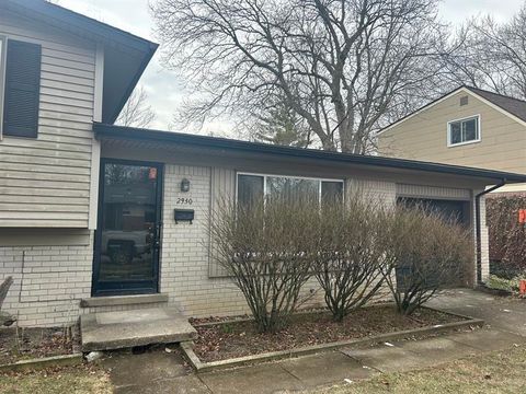 Photo of 2930 Marshall Street, Ann Arbor, MI 48108 (MLS # 26017566)