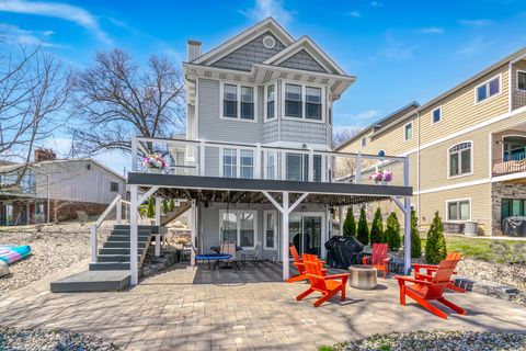 1300 N Eagle Lake Drive Kalamazoo MI 49009