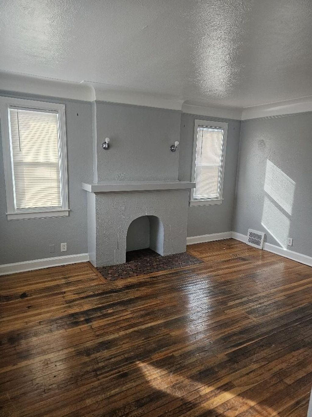 Photo of 16505 Stansbury Street, Detroit, MI 48235 (MLS # 26005670)