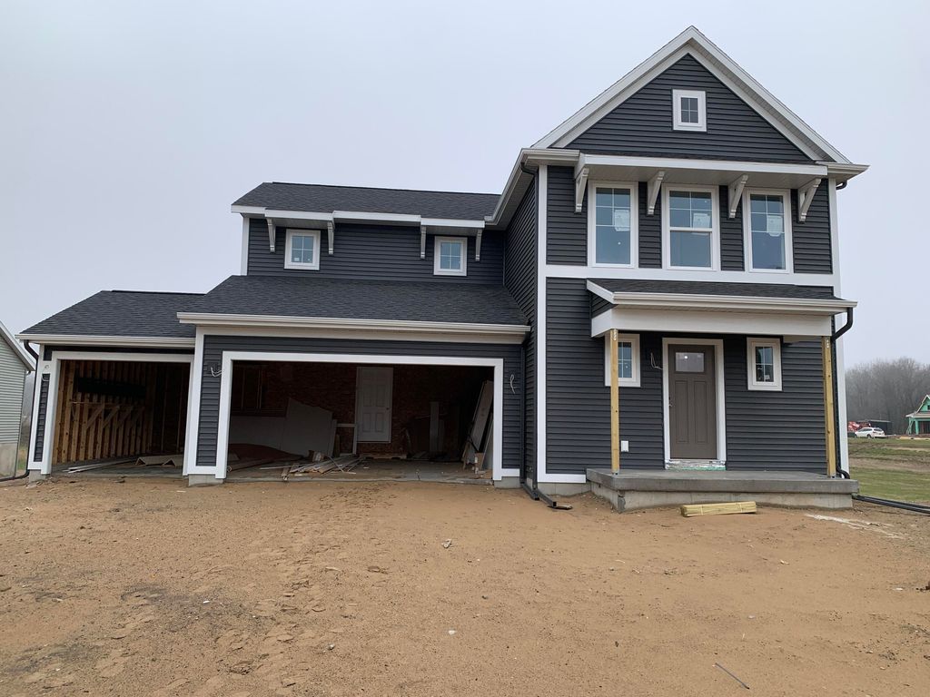 Photo of 15786 Norwalk Road, Grand Haven, MI 49417 (MLS # 26015756)