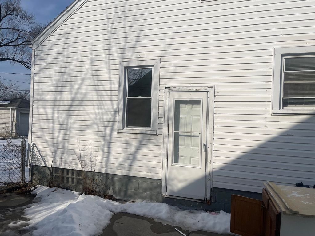 Photo of 6491 Stahelin Avenue, Detroit, MI 48228 (MLS # 26005513)