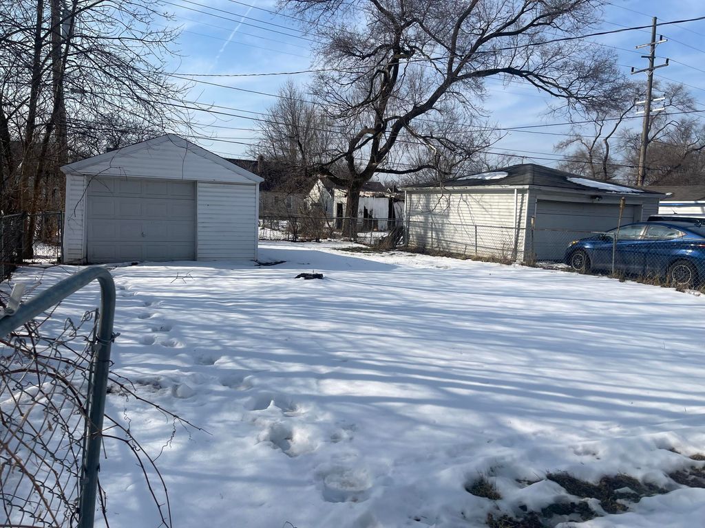 Photo of 6491 Stahelin Avenue, Detroit, MI 48228 (MLS # 26005513)